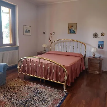 公寓 Intero In Casa Indipendente