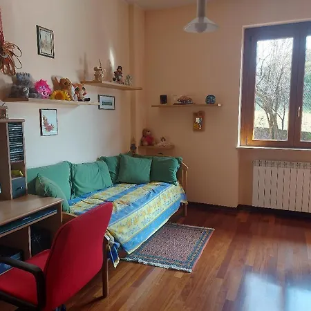 Διαμέρισμα Intero In Casa Indipendente Μπιέλλα