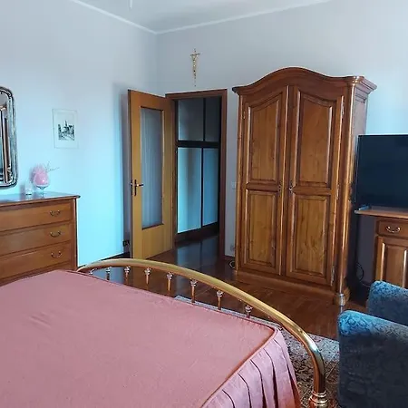 Intero In Casa Indipendente Apartment Biella